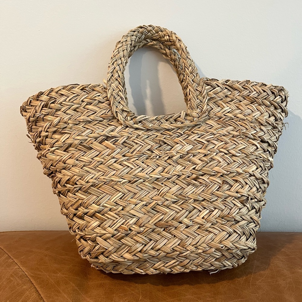Buji Baja classic Straw Bag